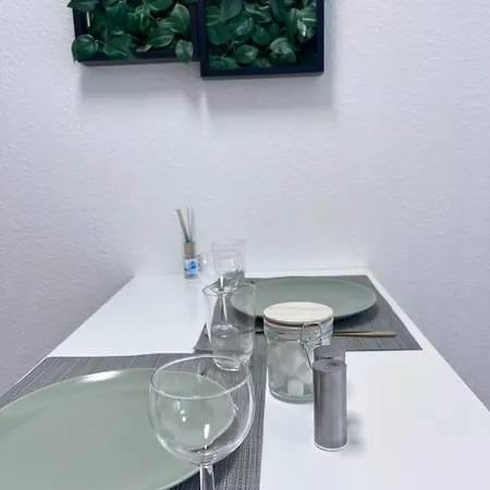 Apartment An Der Schlachte-bremen City-boxspringbett -free Parking *